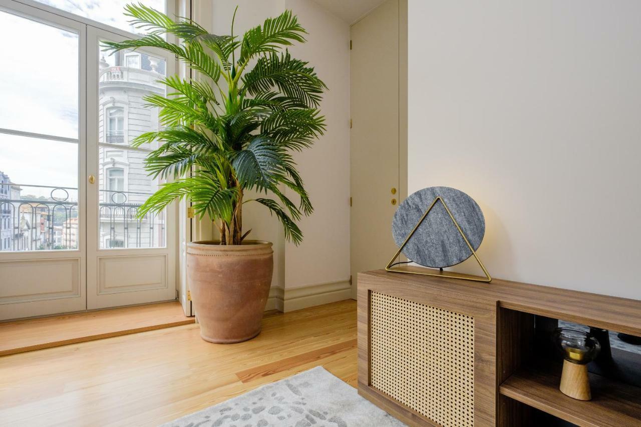 Boutique Rentals-Kihara'S Ribeira Apt With Great Views Porto Exterior photo